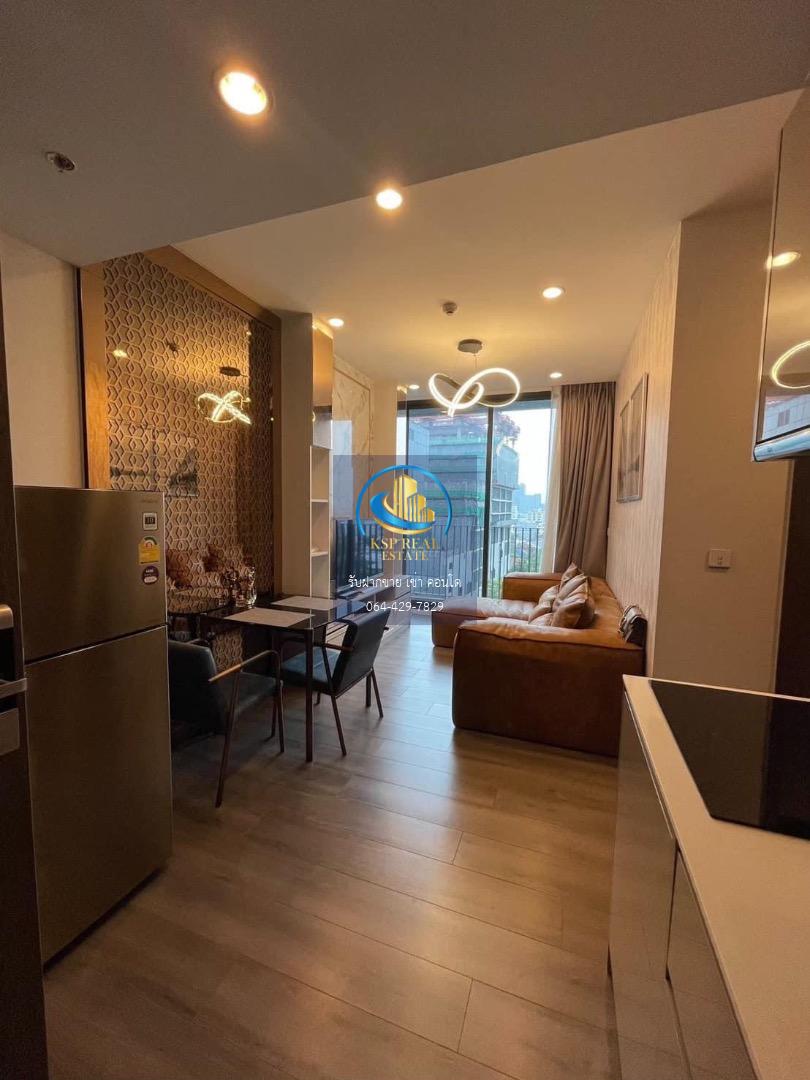 ให้เช่า คอนโด :  Whizdom Essence Sukhumvit  (วิสซ์ดอม เอสเซ้นส์ สุขุมวิท)