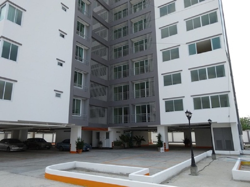 Family-Life-Condo